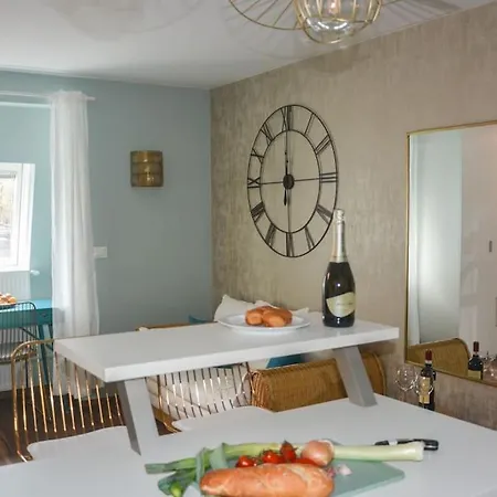 Moderne Apartment *